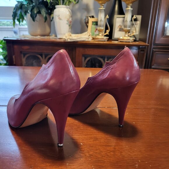 Vintage Burgandy Italian Leather Pumps Size 8 - Picture 4 of 11